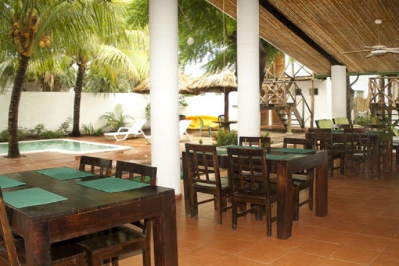 Hotel Los Cobanos Village Lodge מראה חיצוני תמונה