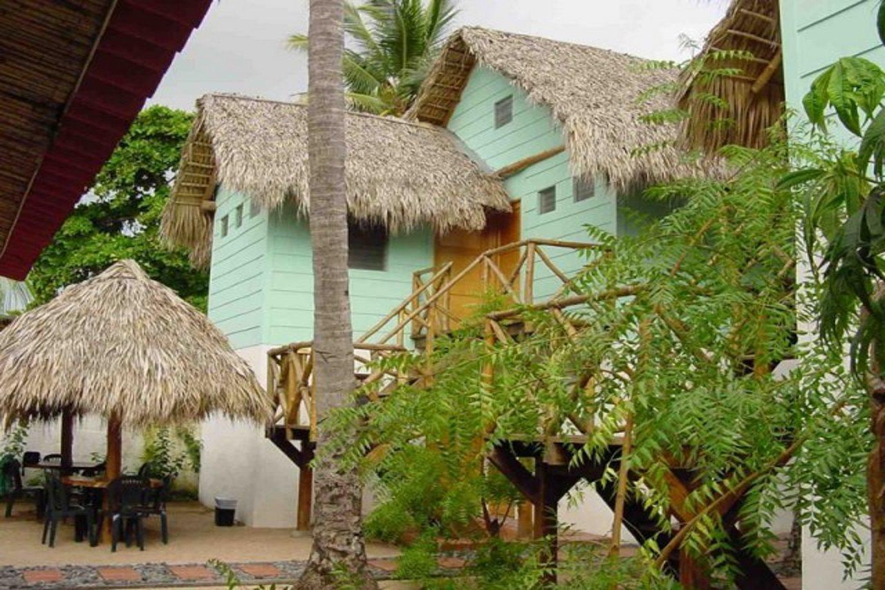 Hotel Los Cobanos Village Lodge מראה חיצוני תמונה