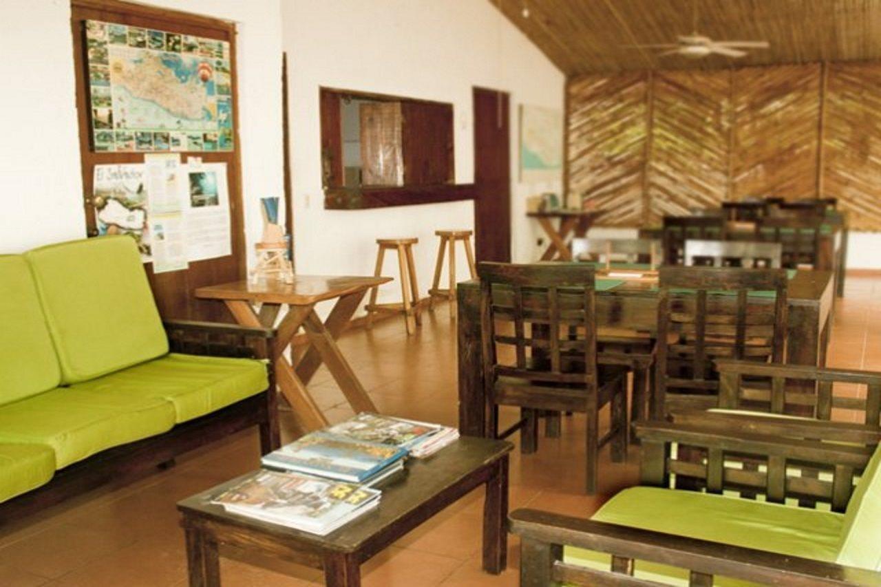 Hotel Los Cobanos Village Lodge מראה חיצוני תמונה