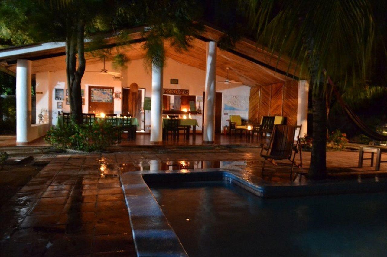 Hotel Los Cobanos Village Lodge מראה חיצוני תמונה