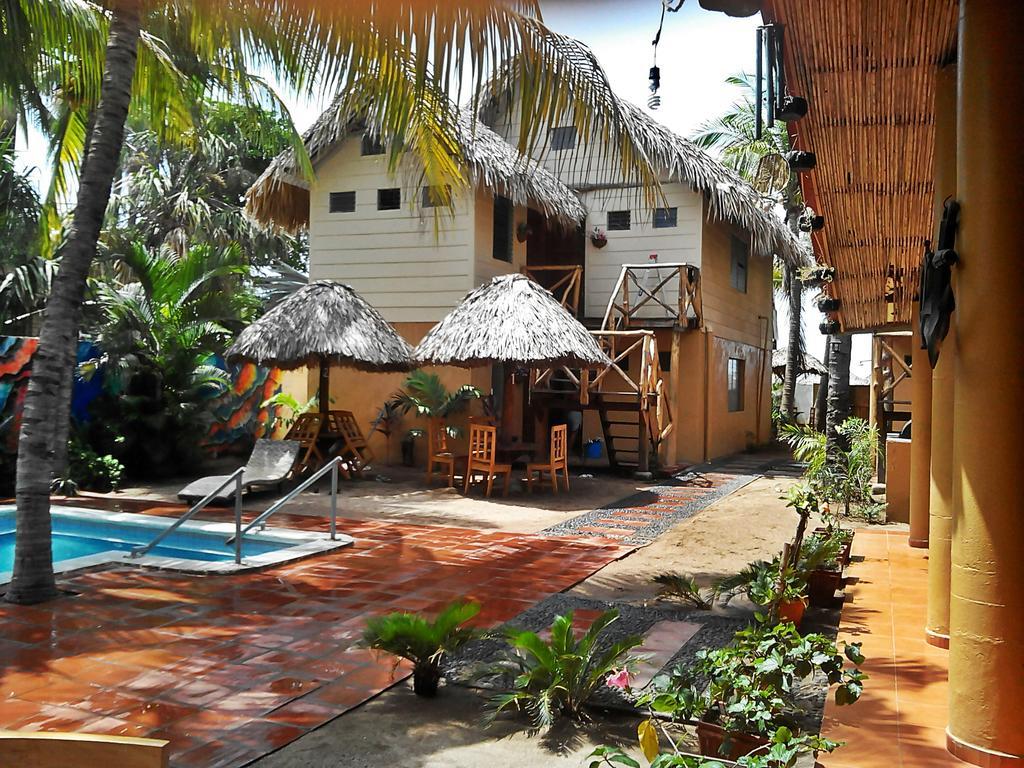 Hotel Los Cobanos Village Lodge מראה חיצוני תמונה
