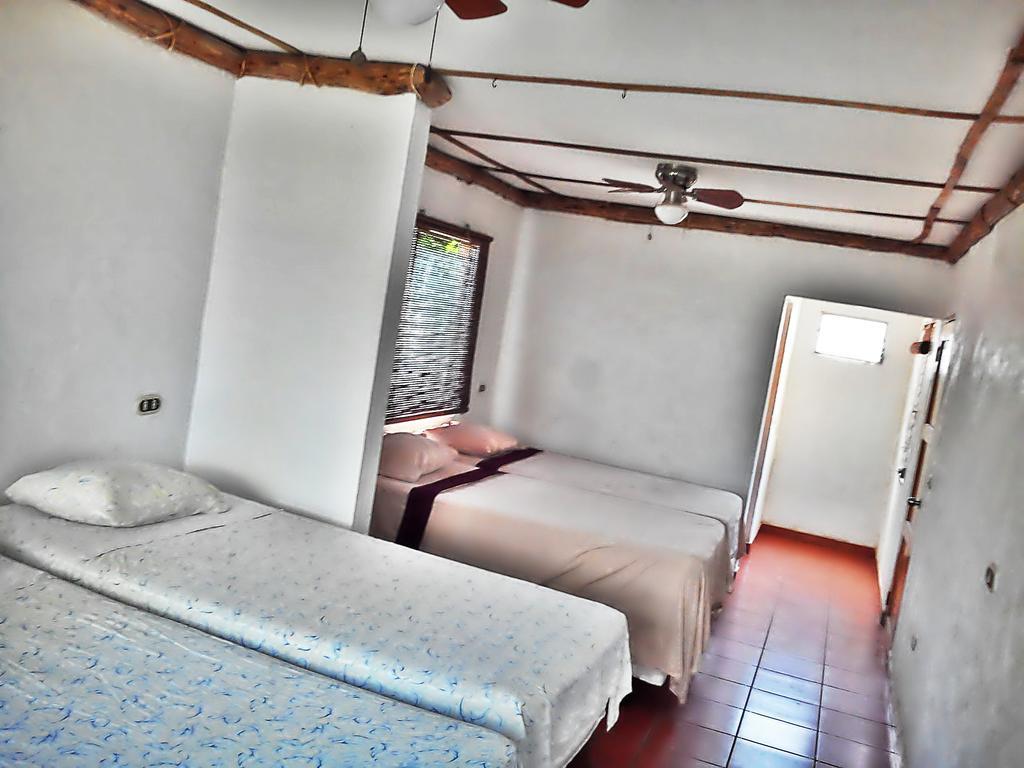 Hotel Los Cobanos Village Lodge מראה חיצוני תמונה