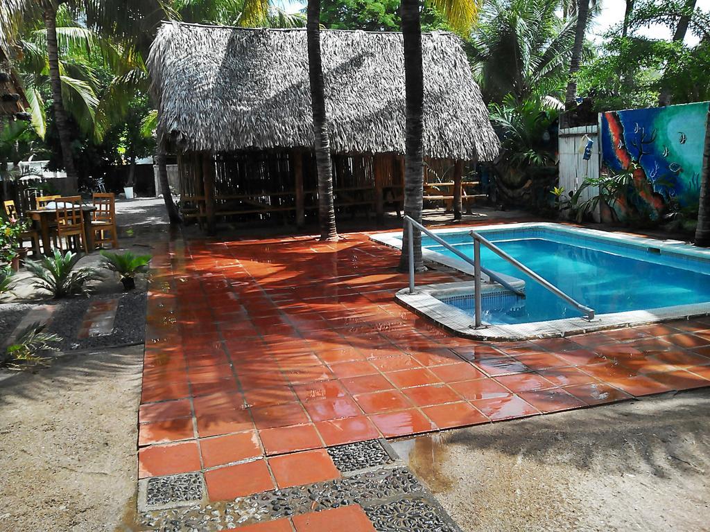 Hotel Los Cobanos Village Lodge מראה חיצוני תמונה