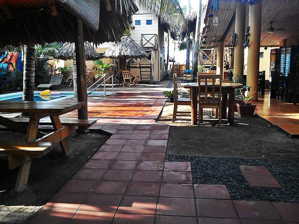 Hotel Los Cobanos Village Lodge מראה חיצוני תמונה